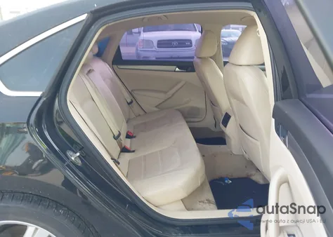 2015 Volkswagen Passat 1.8T Se из США, поврежденный, VIN 1VWBT7A31FC031392